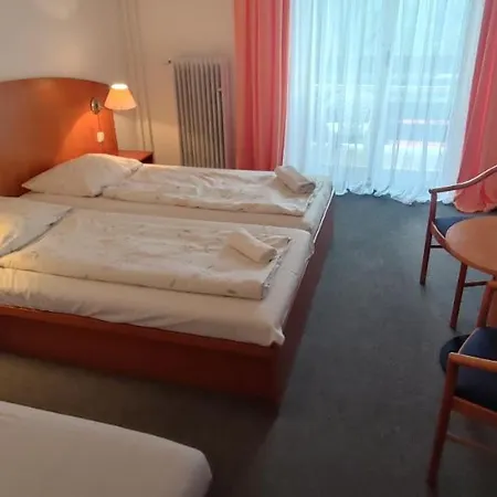 Diana Guest house